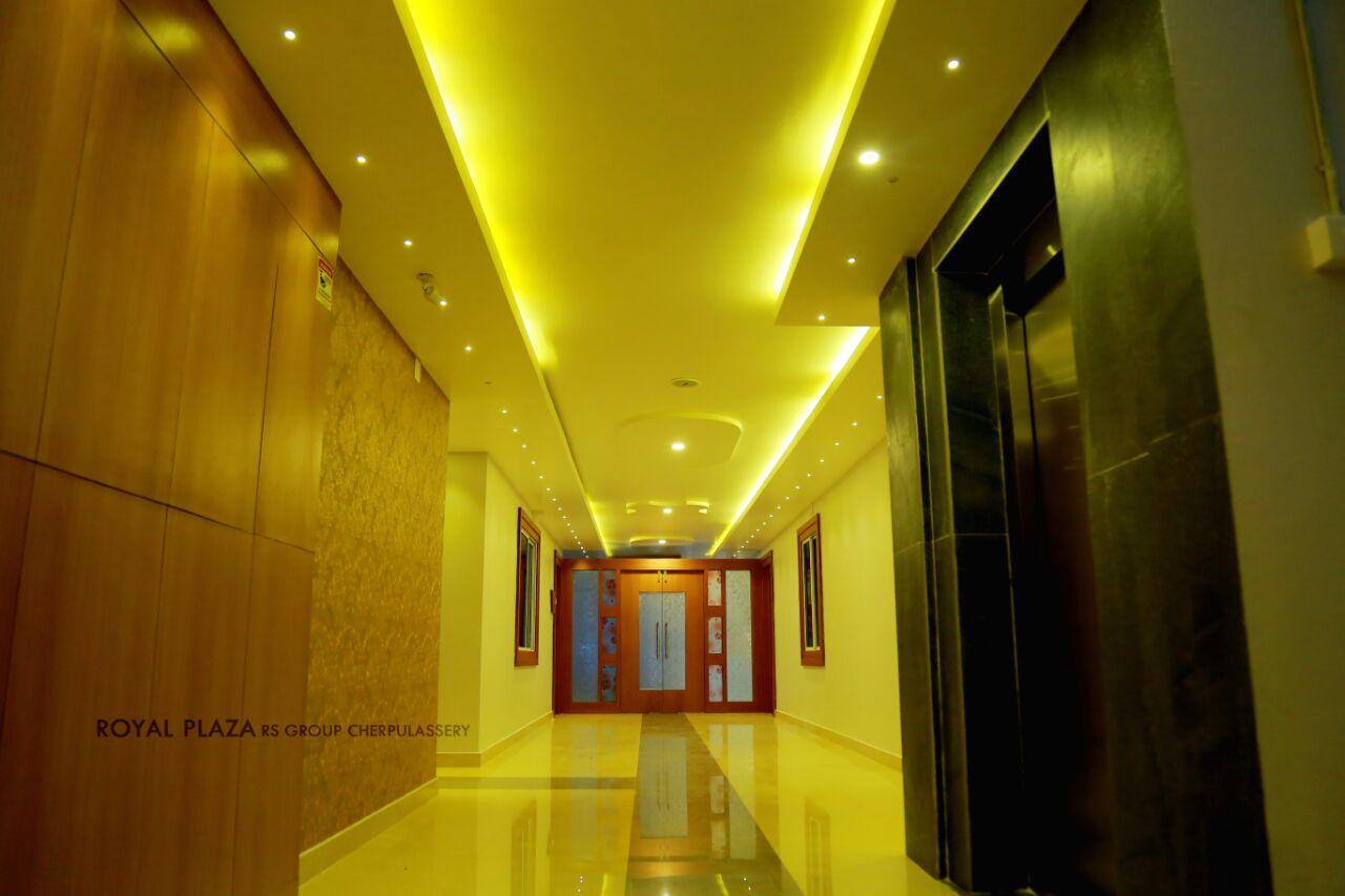 מלון Cheruppulasseri Royal Plaza Residency מראה חיצוני תמונה