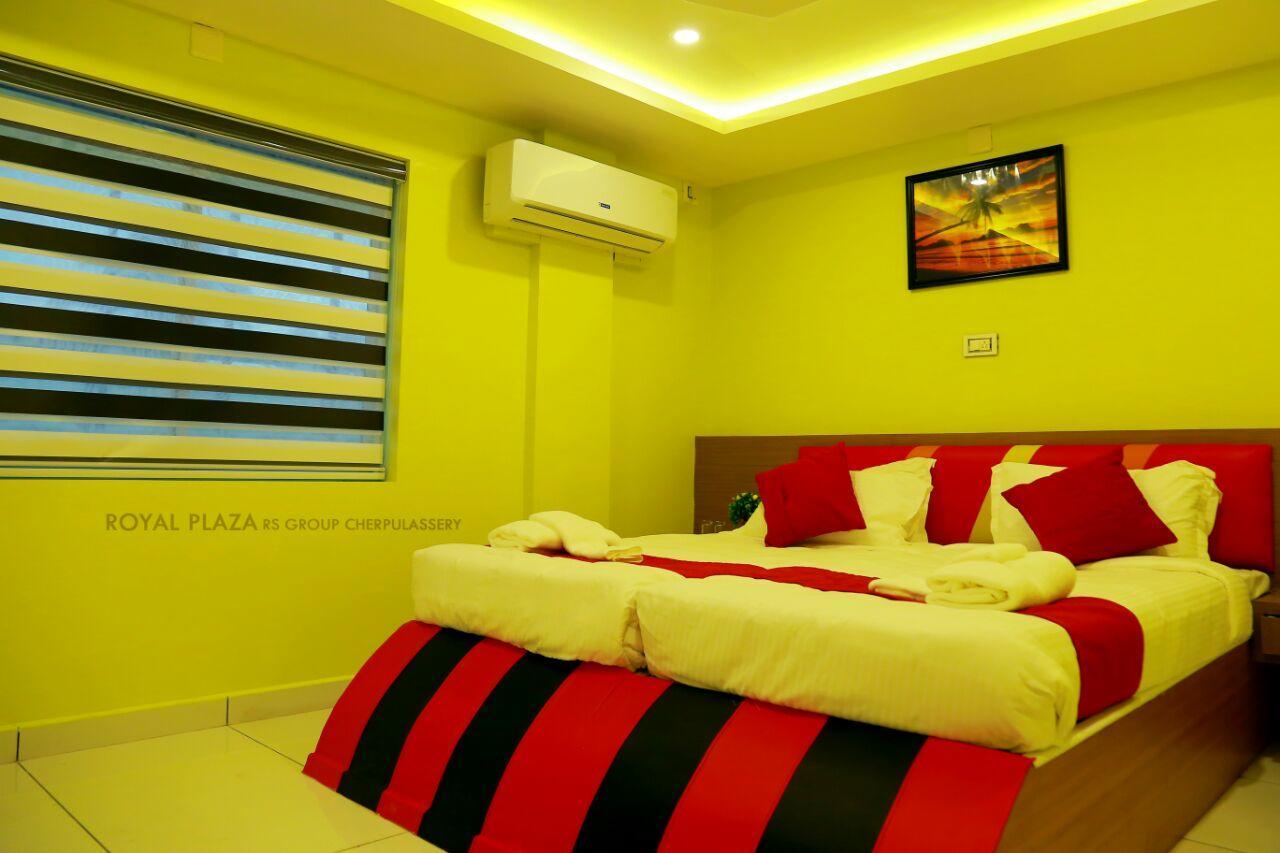 מלון Cheruppulasseri Royal Plaza Residency מראה חיצוני תמונה